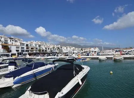 Puerto Banus First Line With Sea And Marina Views Apartment